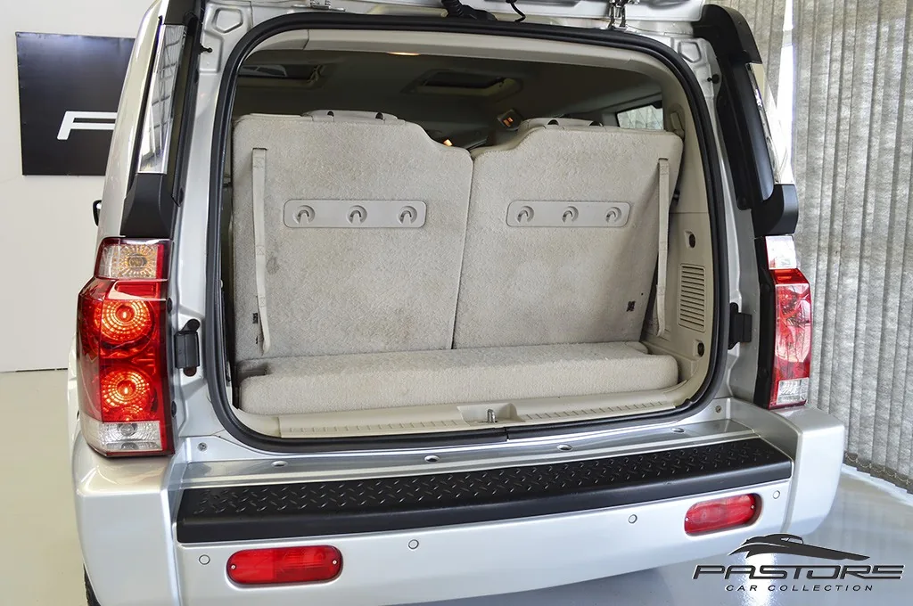 Jeep Commander Limited 5.7 V8