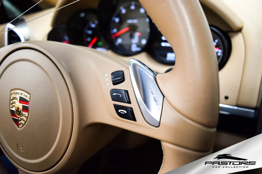 Porsche Cayenne S 4.8 V8