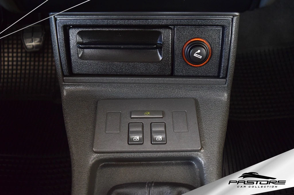 VW Santana 2000 Evidence