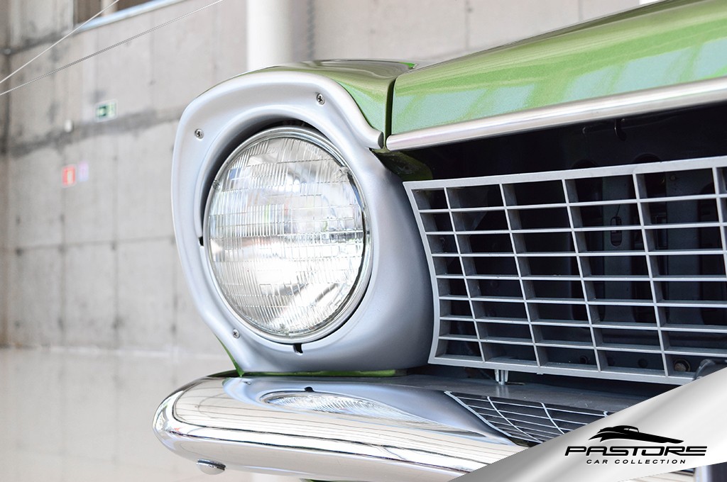 Ford Maverick Super Luxo Automático