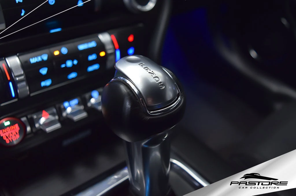 Ford Mustang GT Premium 5.0 V8