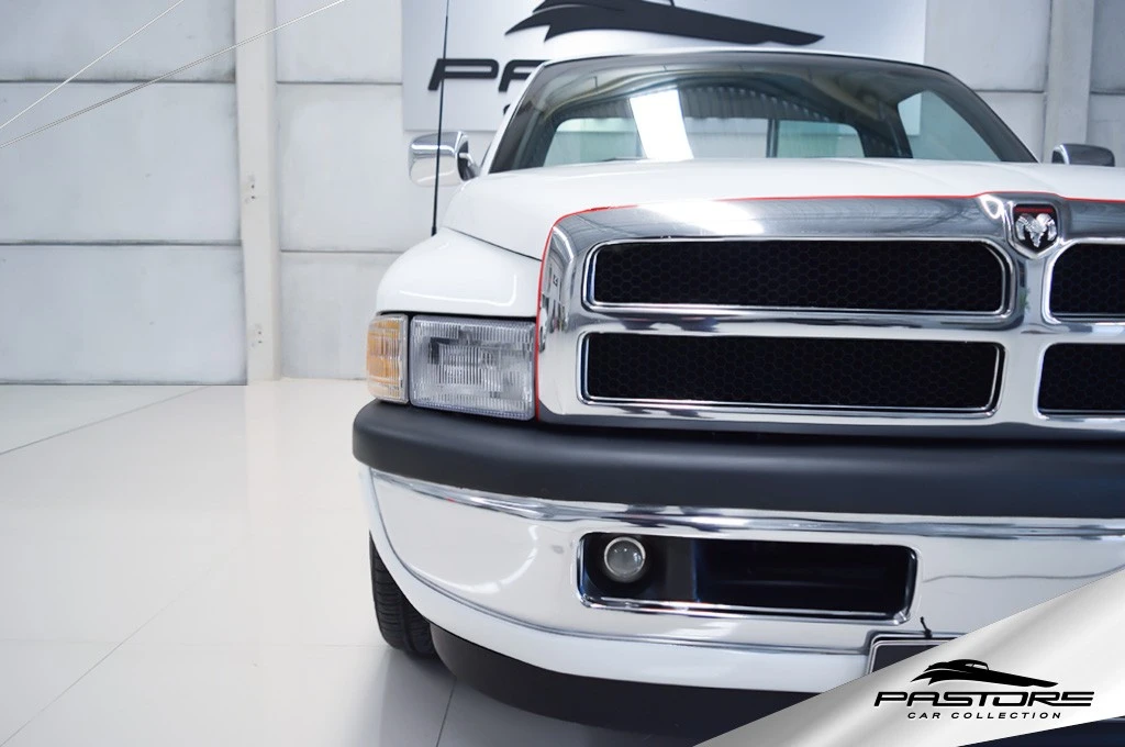 Dodge Ram 1500 5.2 V8