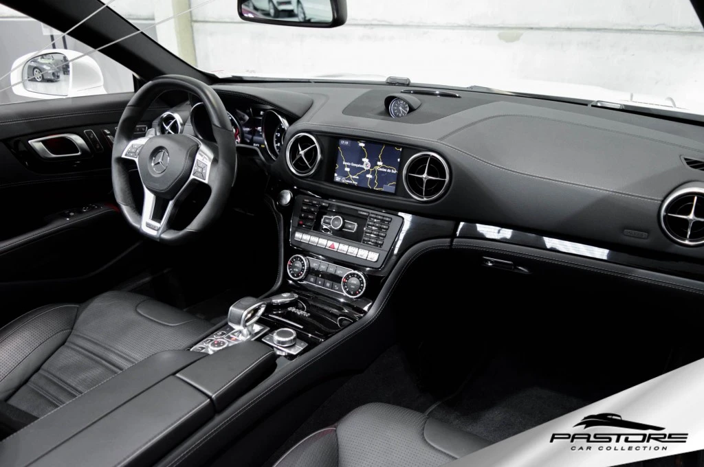 Mercedes-Benz SL63 AMG