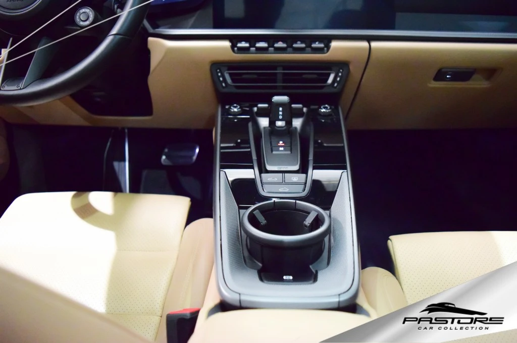 Porsche 911 Carrera Coupe