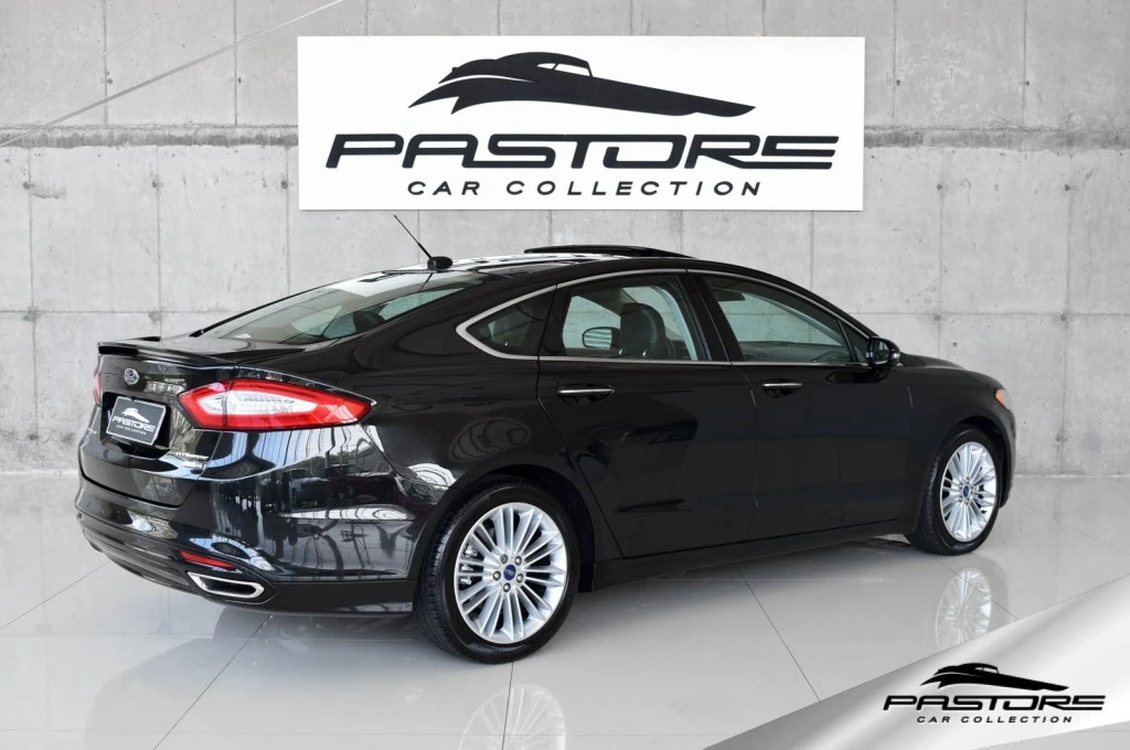 Ford Fusion Titanium AWD