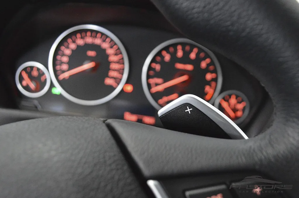 BMW 320i Active Flex