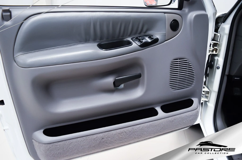 Dodge Ram 1500 5.2 V8