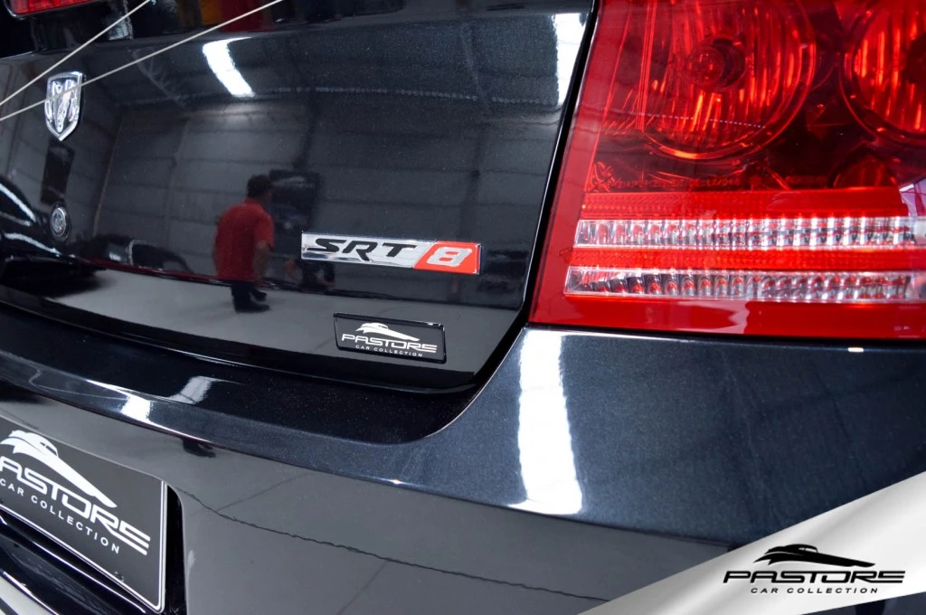 Dodge Charger SRT8 Hemi