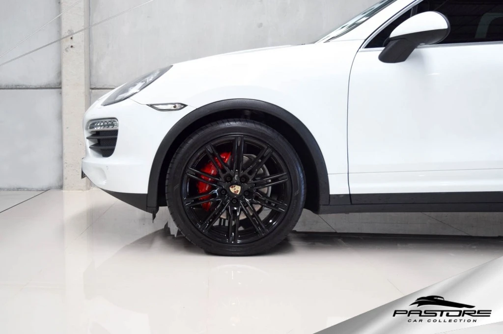 Porsche Cayenne S 4.8 V8