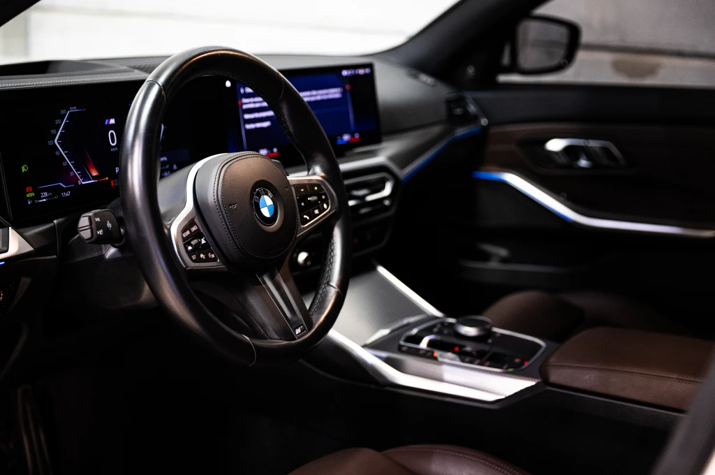 BMW BMW 320i M Sport