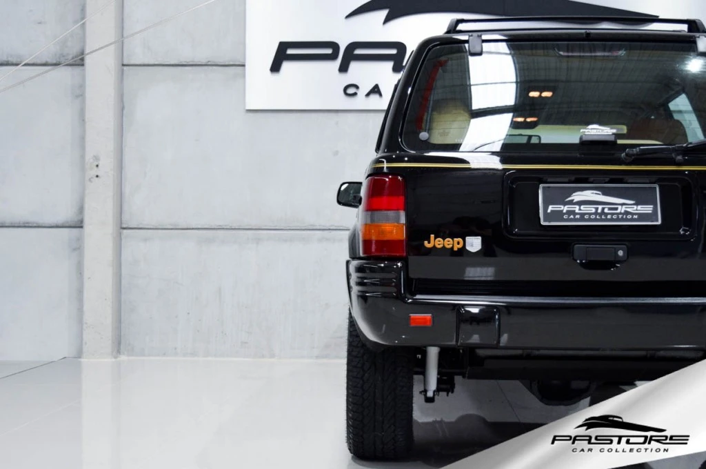 Jeep Grand Cherokee Limited V8 4×4