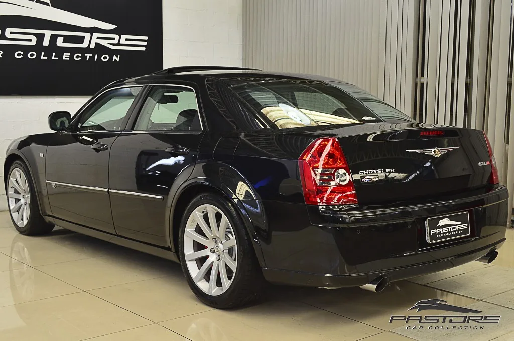 Chrysler 300C SRT8
