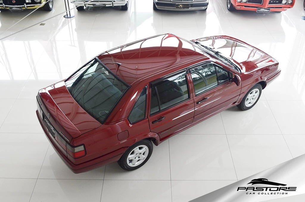 VW Santana 2000 Evidence