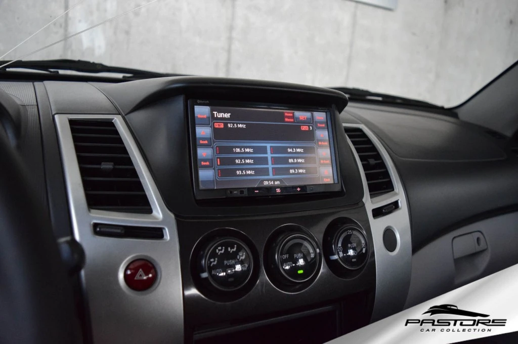 Mitsubishi Pajero Dakar HPE Diesel