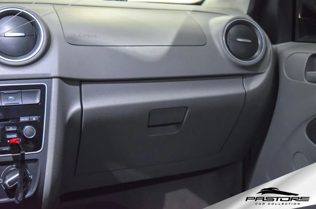 VW Voyage Highline 1.6