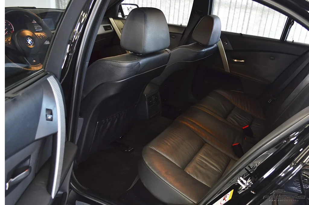 BMW 550i