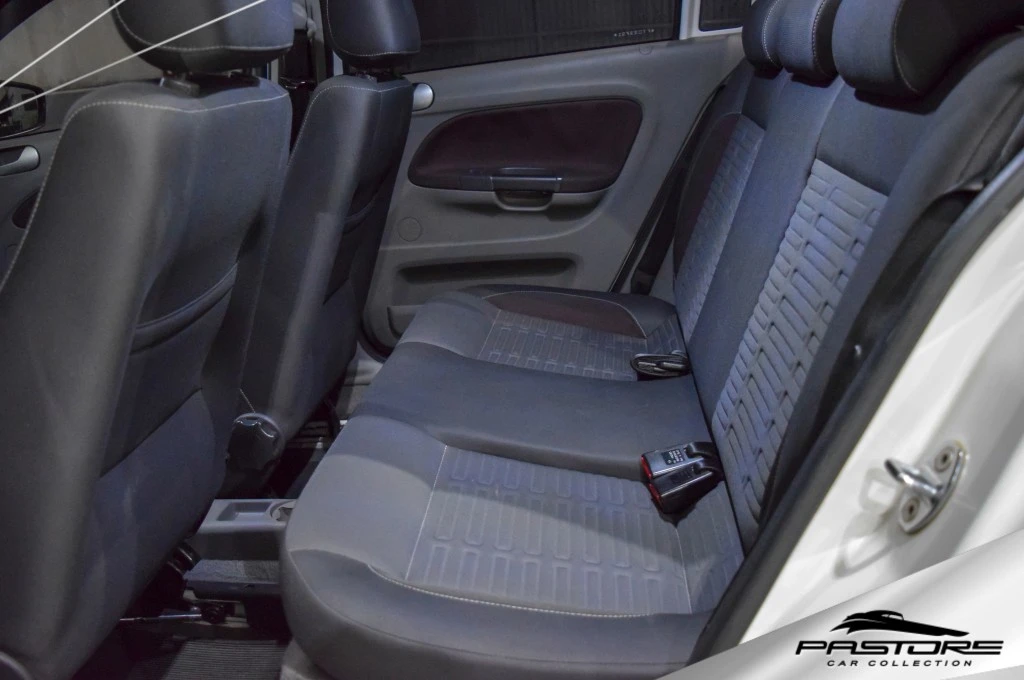 VW Voyage Highline 1.6