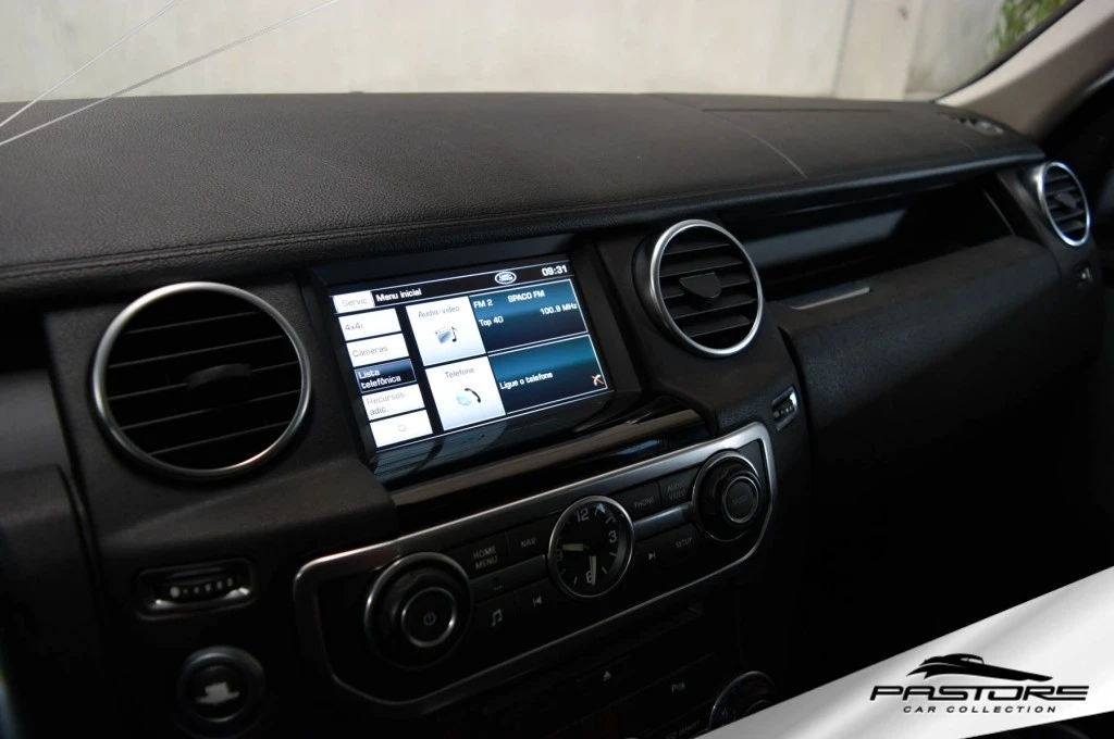 Land Rover Discovery 4 SDV6 SE