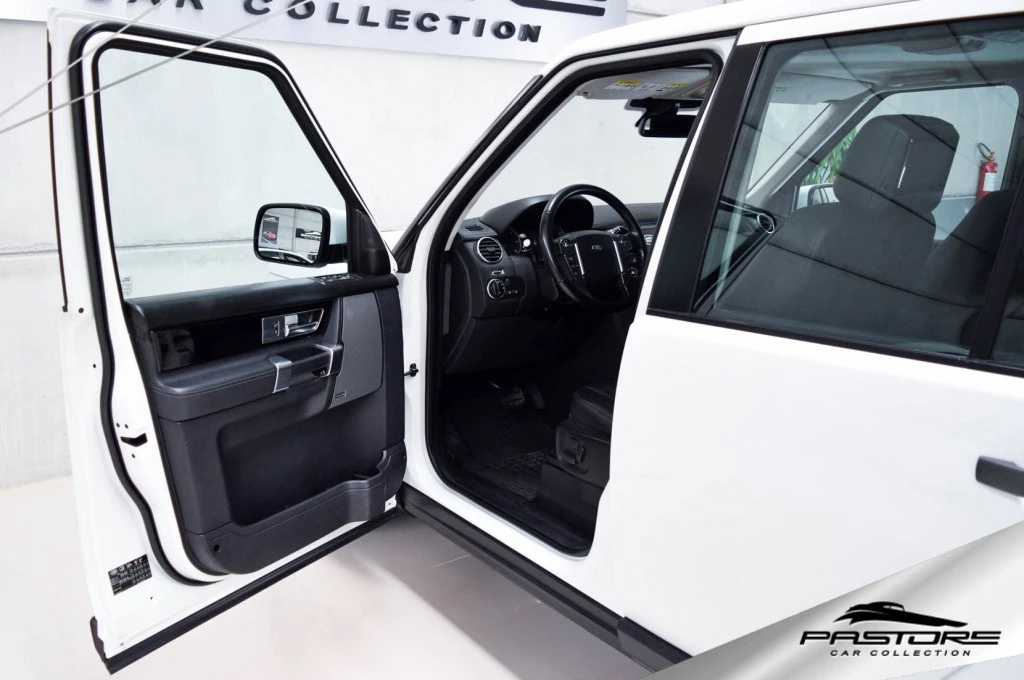 Land Rover Discovery 4 SDV6 SE