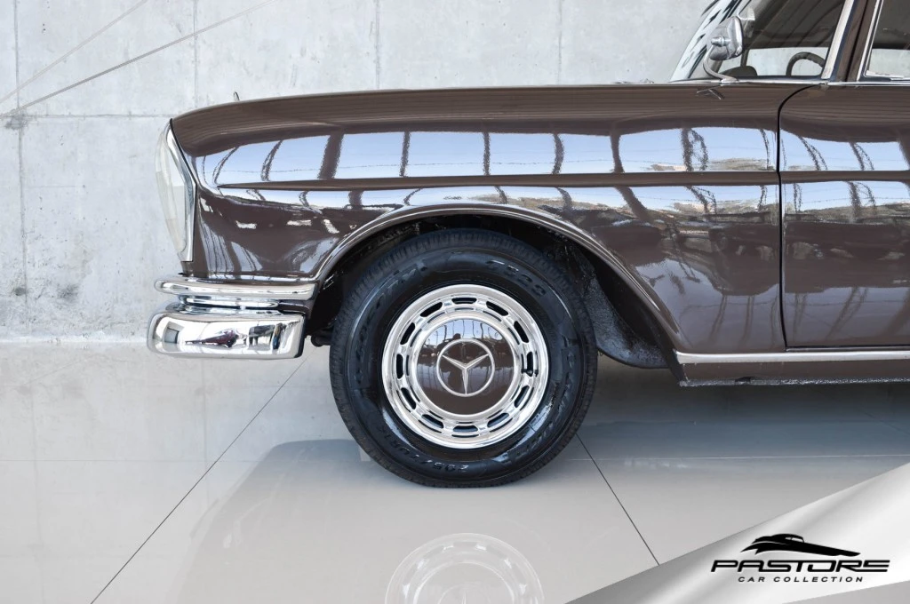 Mercedes-Benz 220 Sb