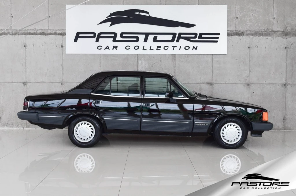 GM Opala Diplomata SE