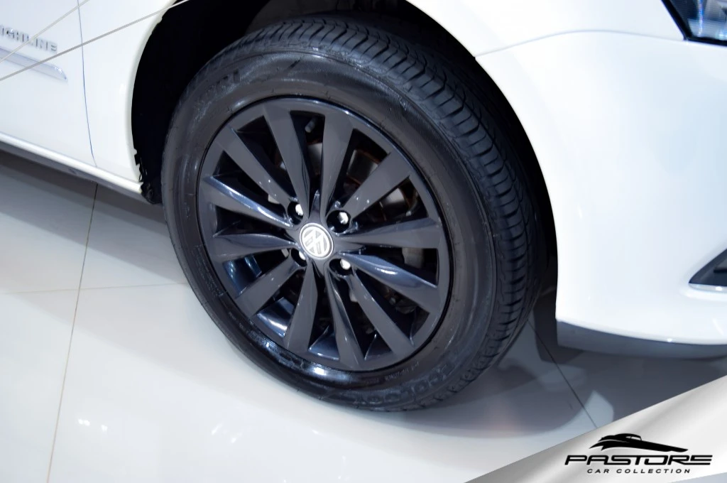 VW Voyage Highline 1.6