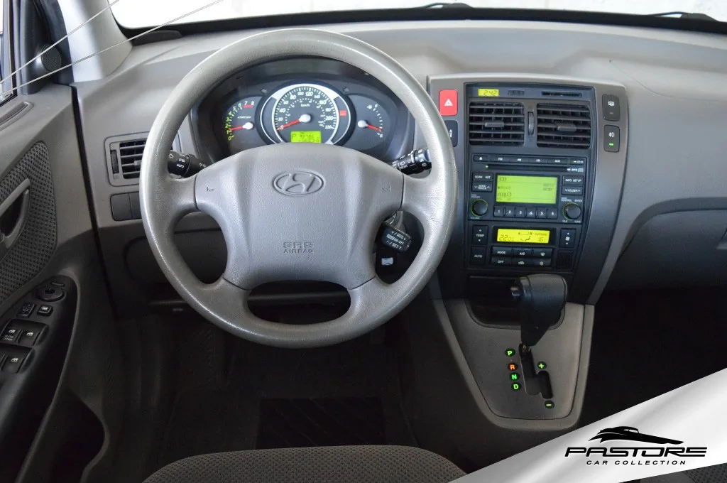 Hyundai Tucson GLS AT