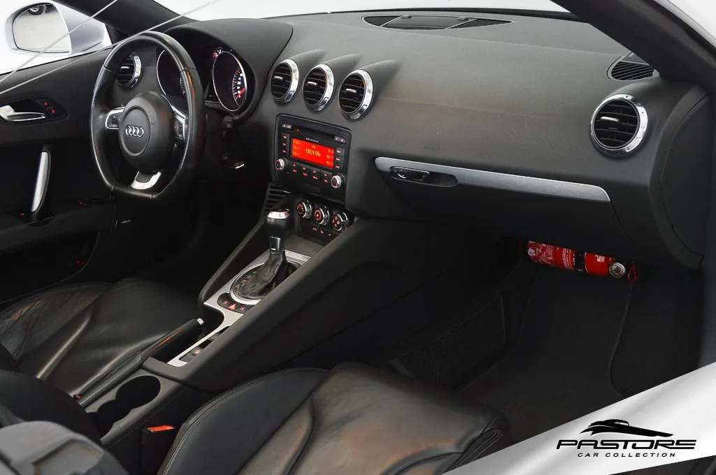 Audi TT Roadster 2.0 TFSI