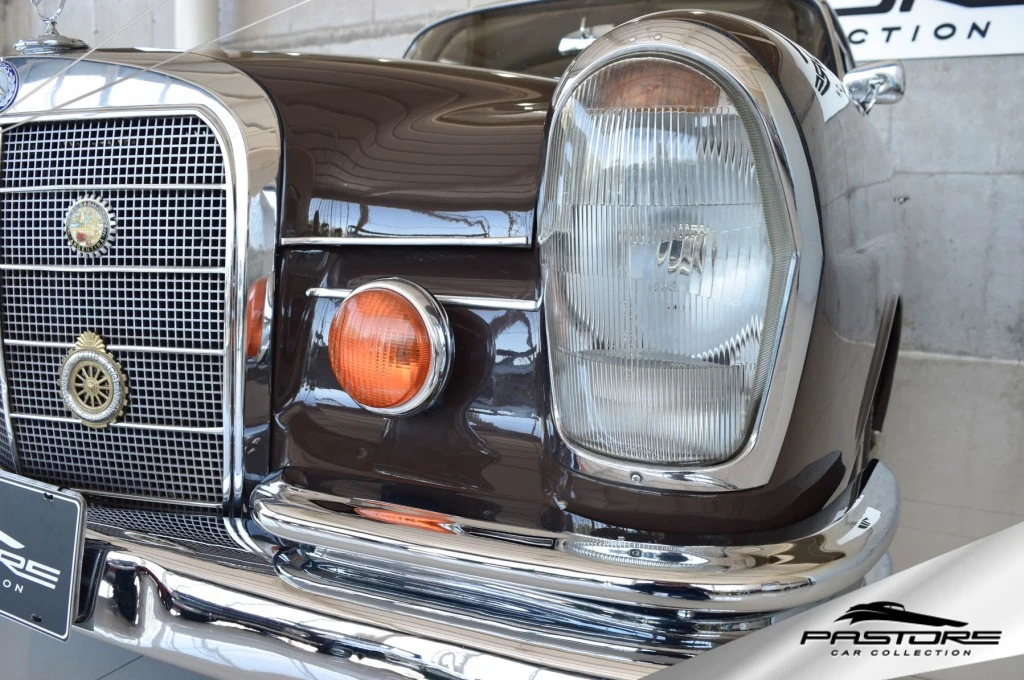 Mercedes-Benz 220 Sb