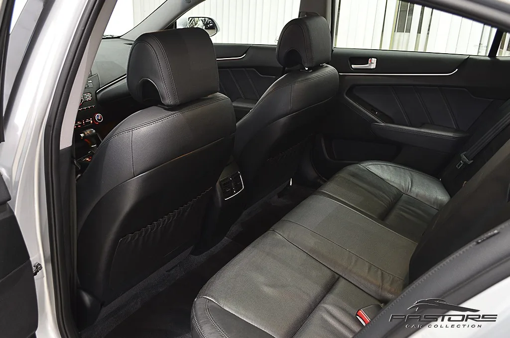 Kia Cadenza EX