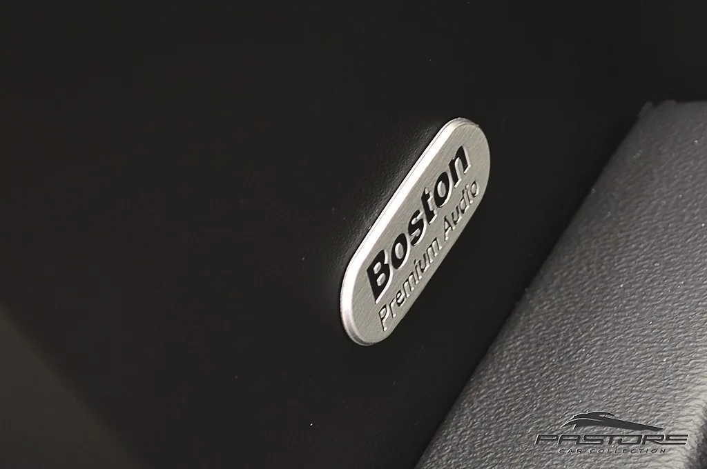 Chrysler 300C SRT8