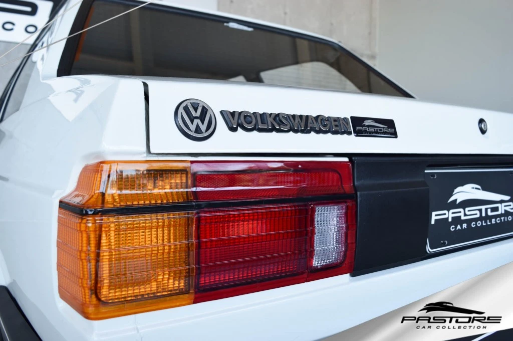 VW Voyage GL Turbo