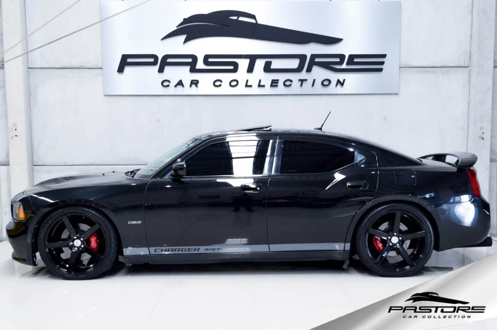 Dodge Charger SRT8 Hemi