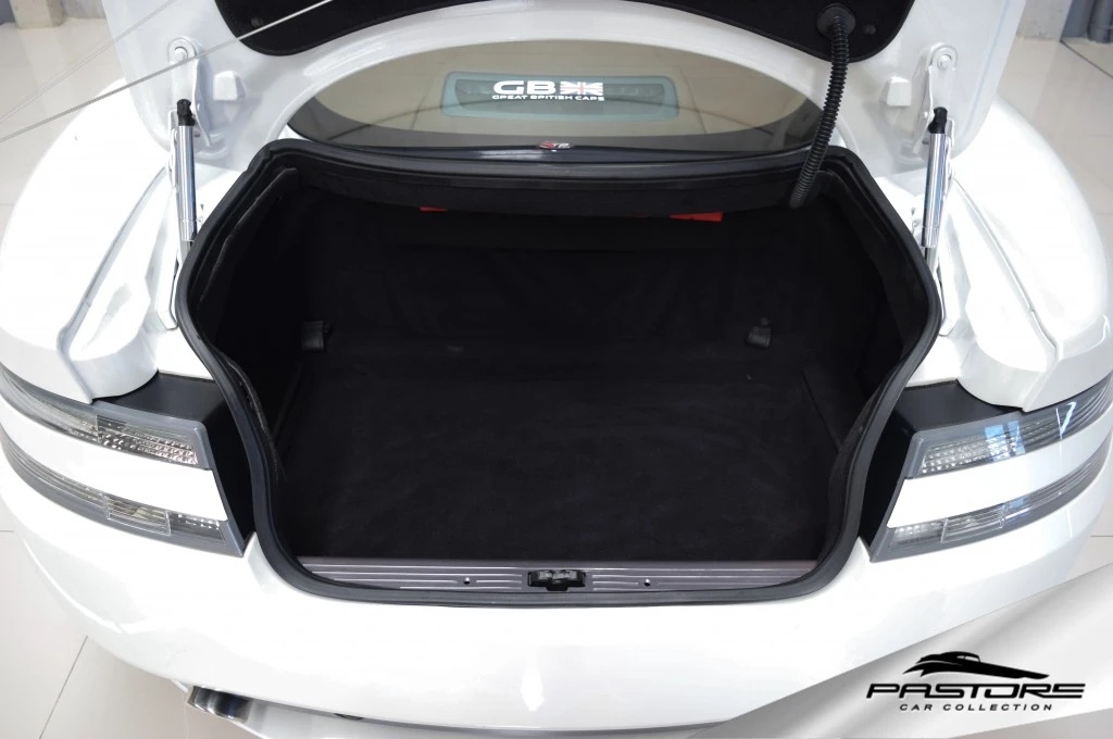 Aston Martin Virage 6.0 V12 CP