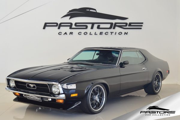 Ford Mustang Grande (R. Yates)