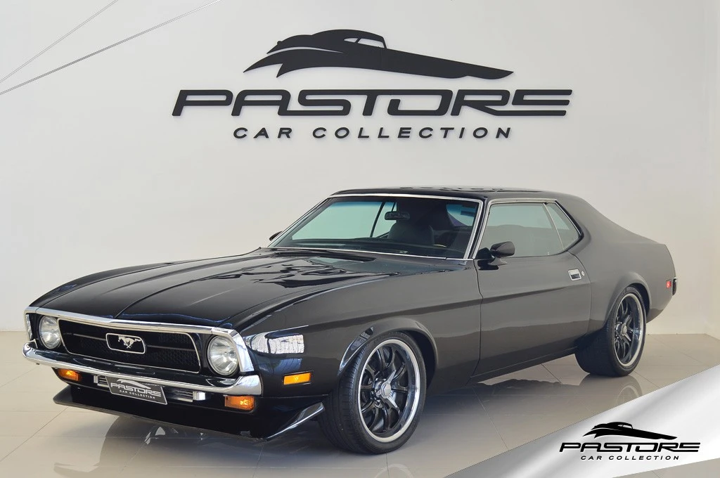 Ford Mustang Grande (R. Yates)