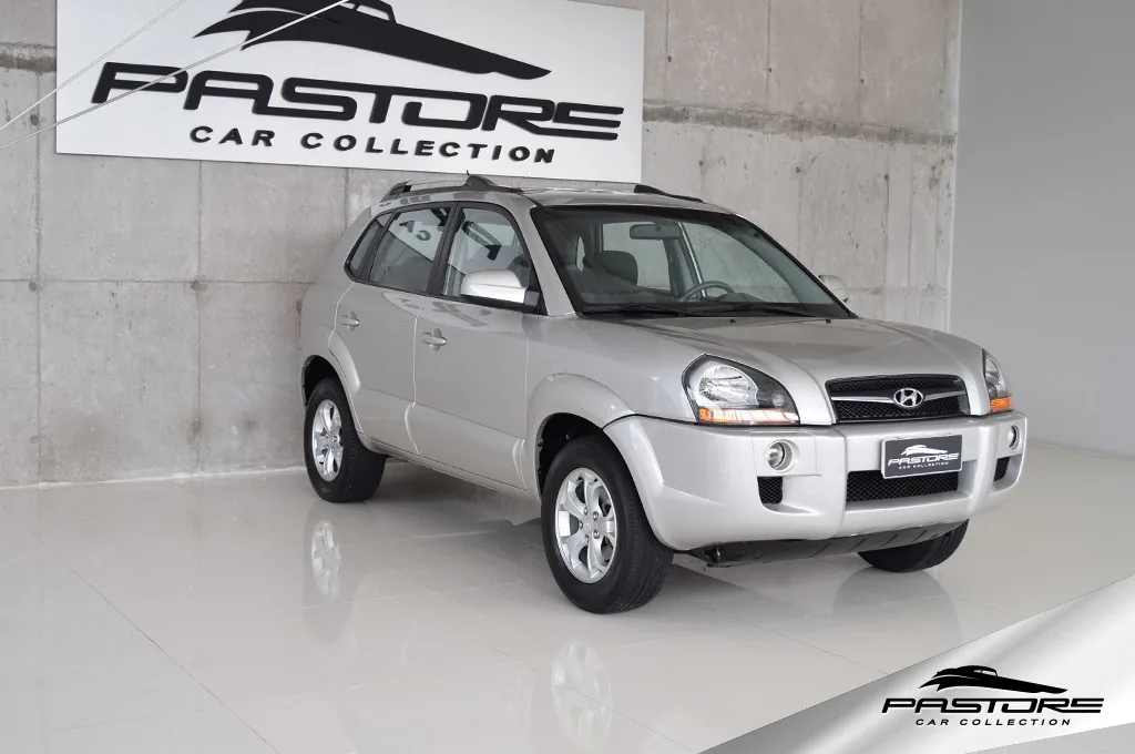 Hyundai Tucson GLS AT
