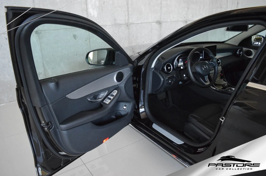 Mercedes-Benz C180 FF Avantgarde