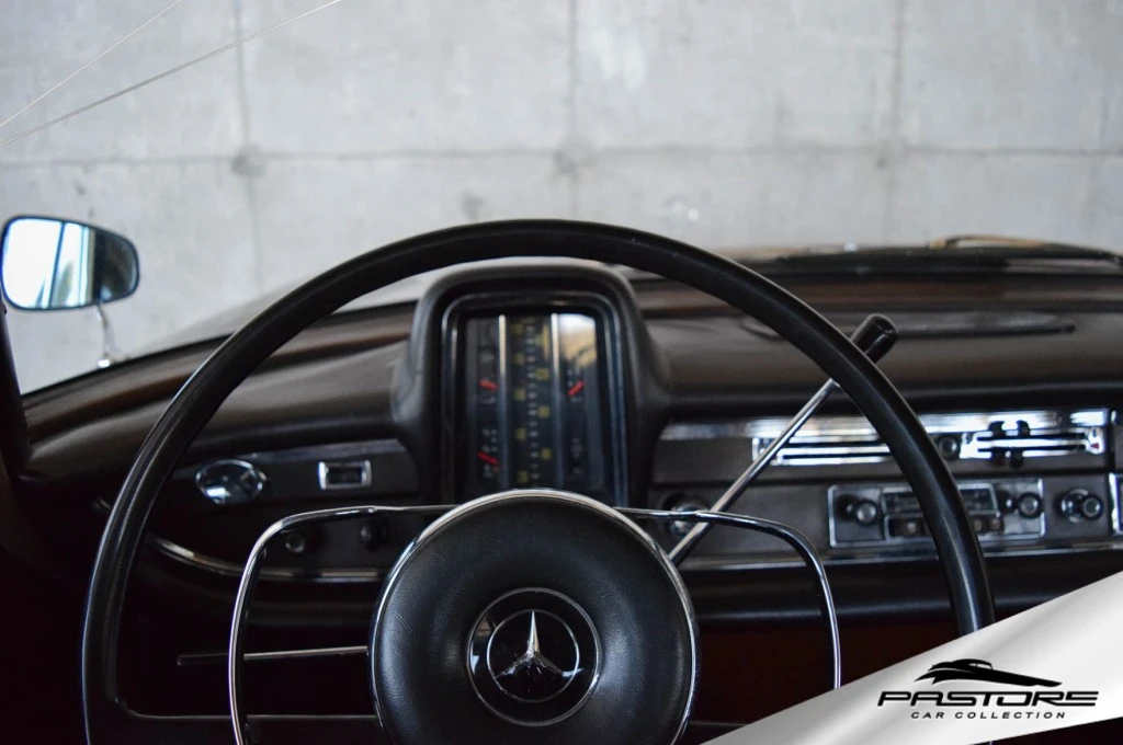 Mercedes-Benz 220 Sb