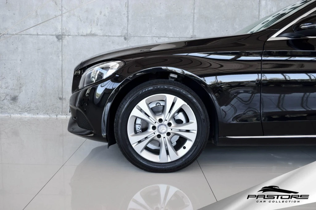 Mercedes-Benz C180 FF Avantgarde