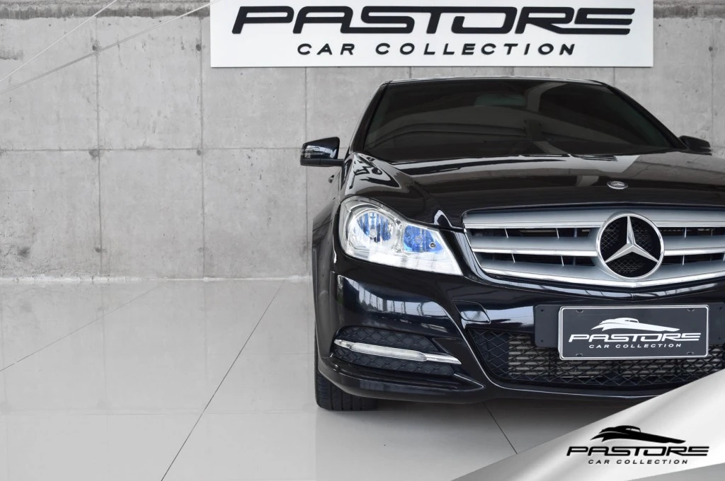 Mercedes-Benz C180 CGI Classic