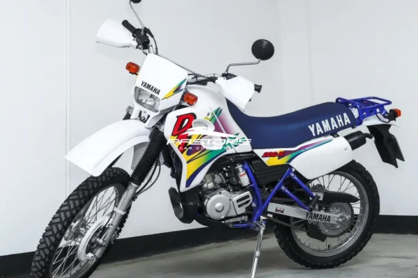 Yamaha DT 200R