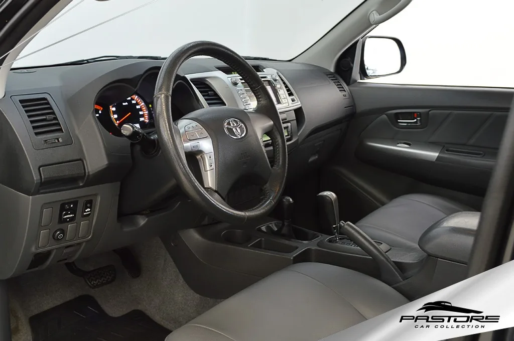 Toyota Hilux CD SRV 3.0 TDI 4x4