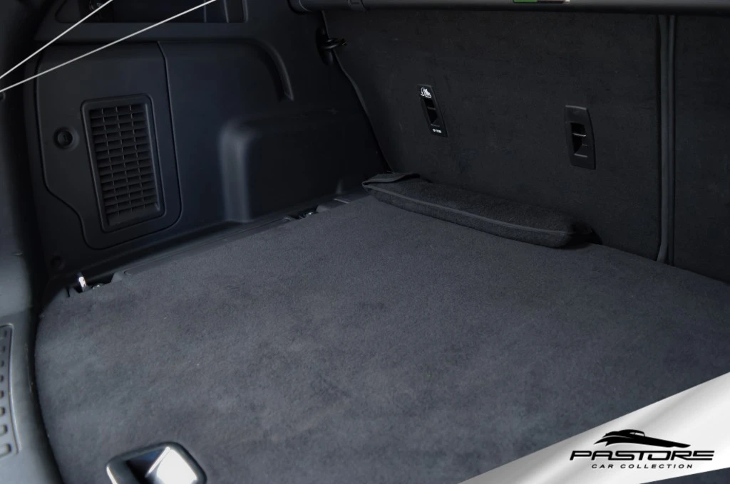 Land Rover Discovery Sport SE 2.0 TD4