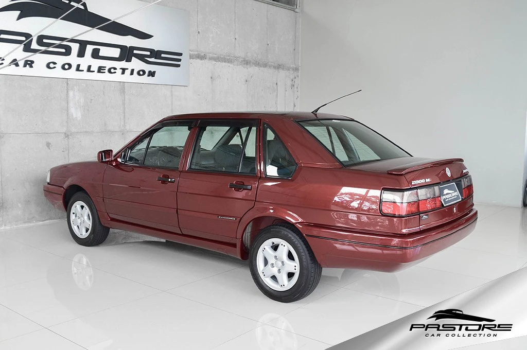 VW Santana 2000 Evidence