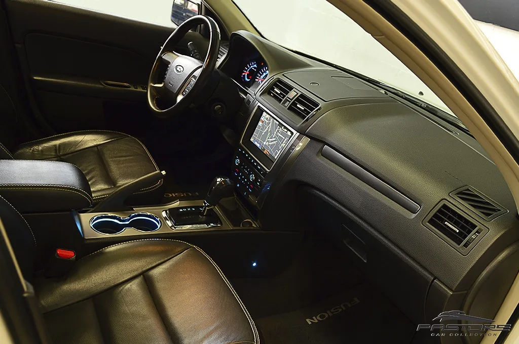 Ford Fusion V6 AWD