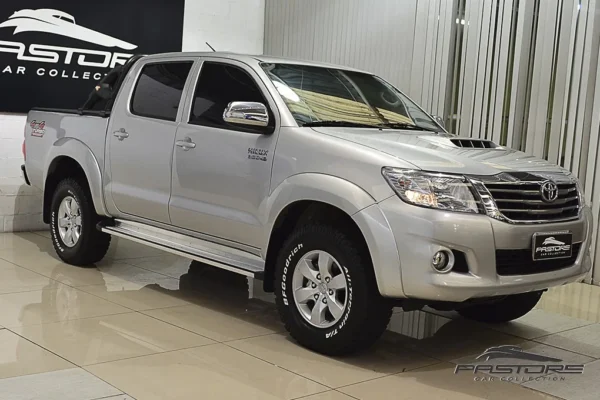 Toyota Hilux CD 4X4 SRV AT