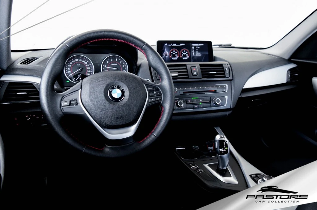 BMW 118i Sport Line