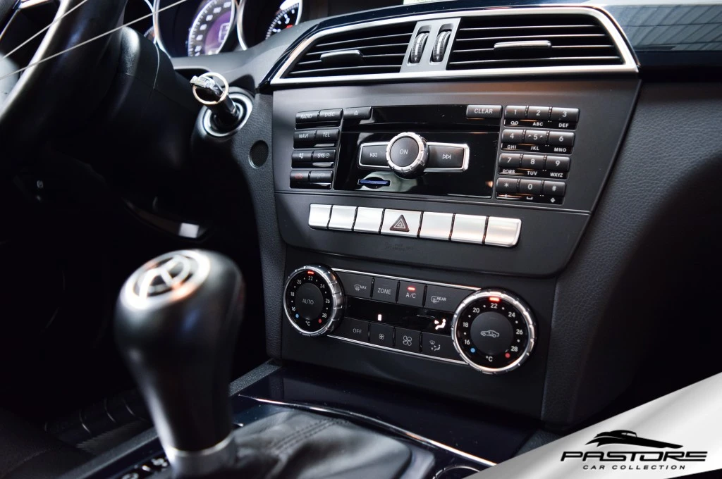 Mercedes-Benz C180 CGI