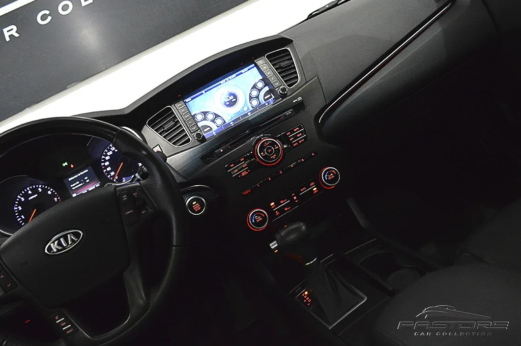 Kia Cadenza EX